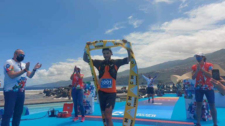 Andreu Simón y Marta Molist, campeones de España de ultras