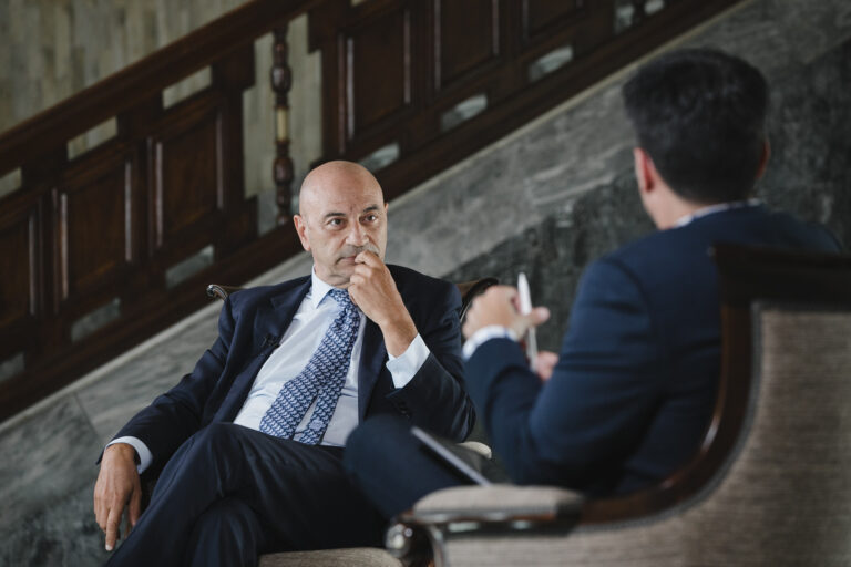 ‘Confesiones’ entrevista al juez Antonio Doreste Armas