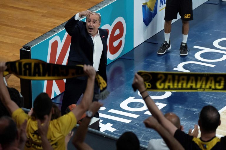 El Lenovo fuerza el tercer partido ante el Barcelona (80-68)