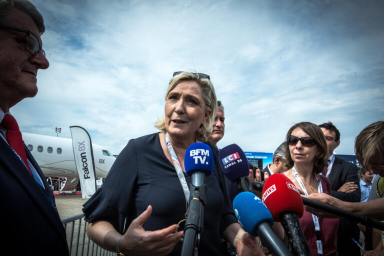 Le Pen no logra ninguna región en las elecciones de este domingo