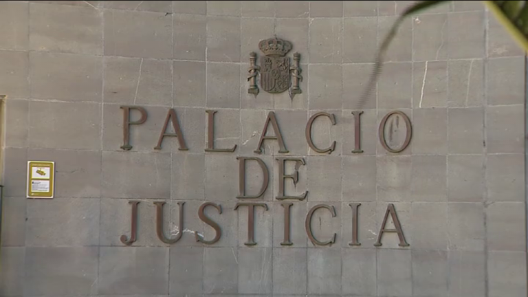 Condenado a 35 años y medio de cárcel por abusar sexualmente de sus dos hijas