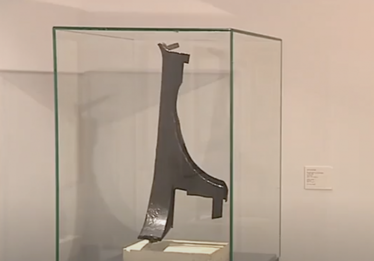 ‘Reinas Negras’, obras de la primera etapa de Martín Chirino