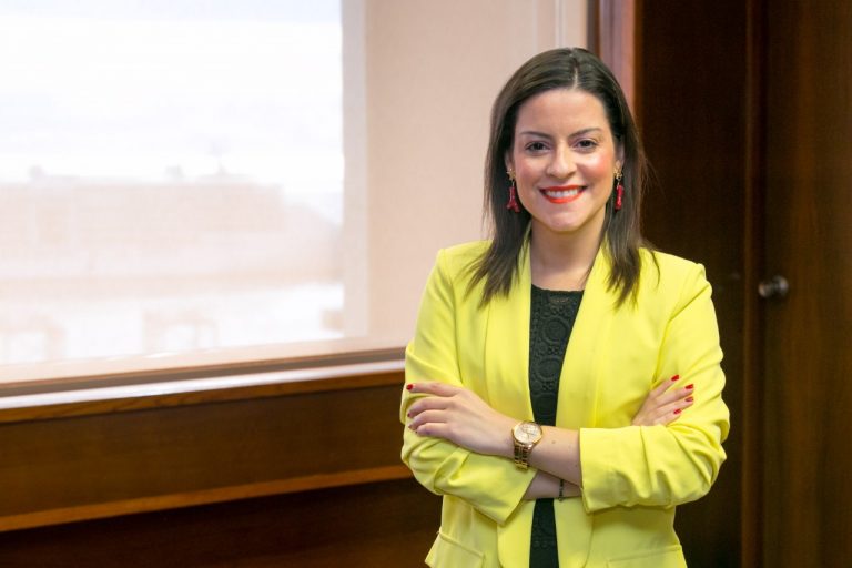 Canarias confía en que el turismo británico retome los viajes a las islas este verano