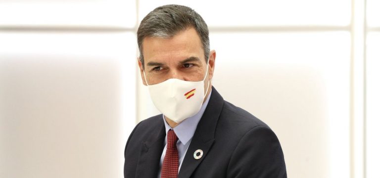 Pedro Sánchez asegura que «pronto» no hará falta usar mascarillas en el exterior