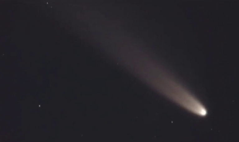 Un cometa como un planeta