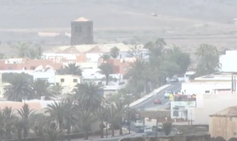 El calor no da tregua en medianías e interior de las Islas