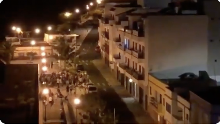 Celebraciones sin control en El Hierro y los empresarios hacen un llamamiento a la responsabilidad