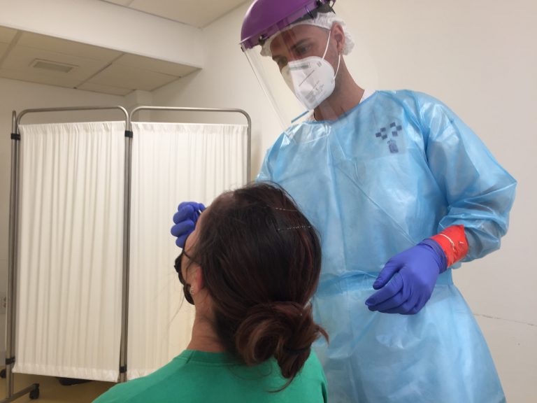 En Canarias los expertos hablan ya de la «quinta ola»