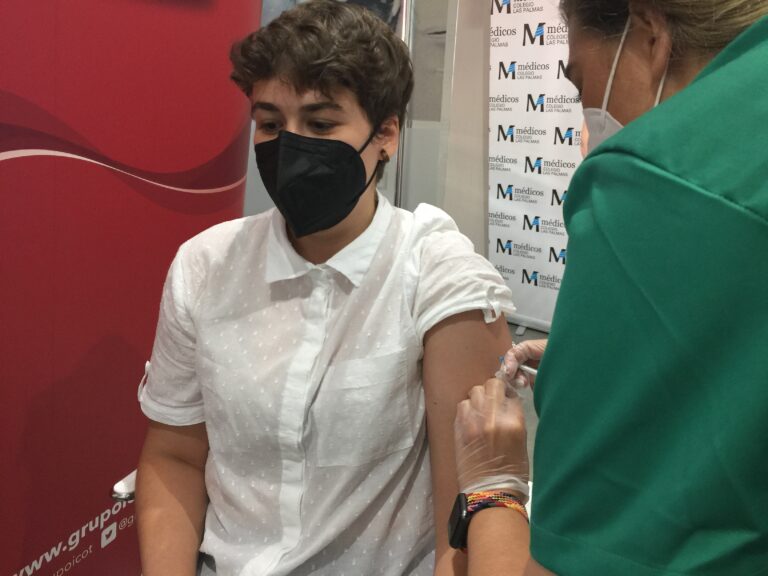 116 Médicos Internos Residentes se colegian el mismo día en la provincia de Las Palmas