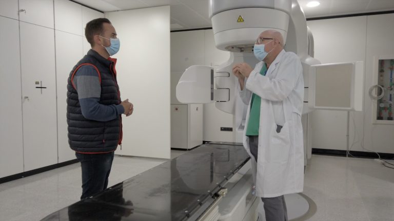 ‘Fuera de plano’ analiza la irrupción de la quinta ola de la pandemia en Canarias