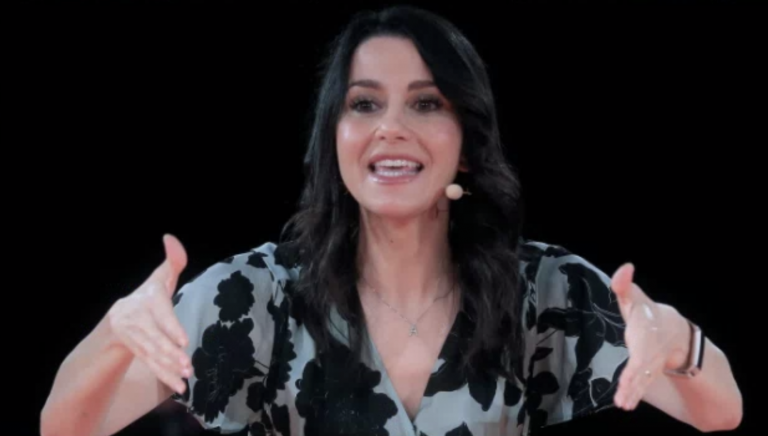 Ciudadanos deja claro en su convención que no habrá fusión con el PP