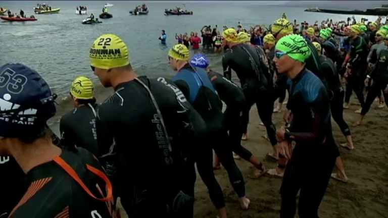 El Ironman Lanzarote reúne este sábado a cerca de 1.000 triatletas de 50 países