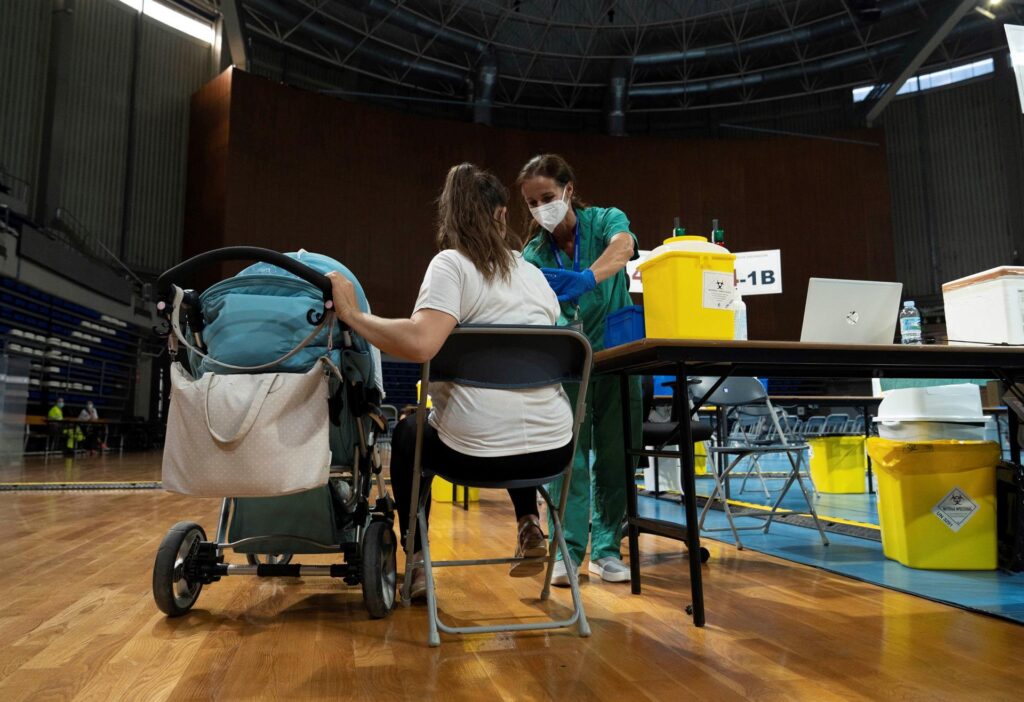 Más de 14 millones de pinchazos en junio y el 36,9% inmunizados