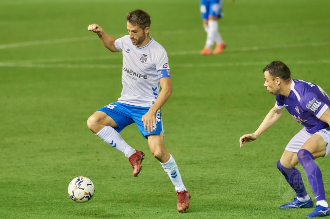 Aitor Sanz, sexto futbolista con más partidos del CD Tenerife
