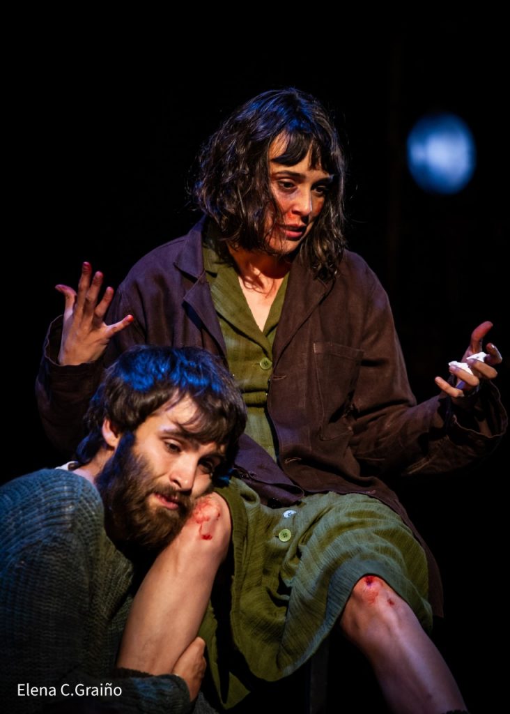 Belén Cuesta y Ricardo Gómez en El hombre almohada.