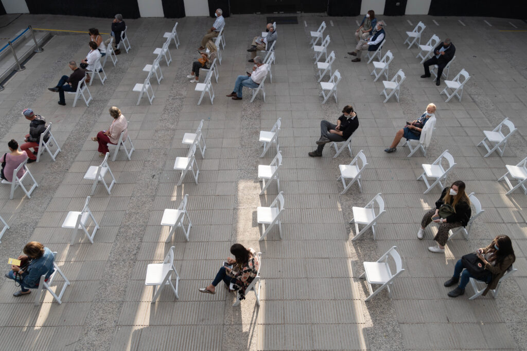 Chile aplicará AstraZeneca de refuerzo 