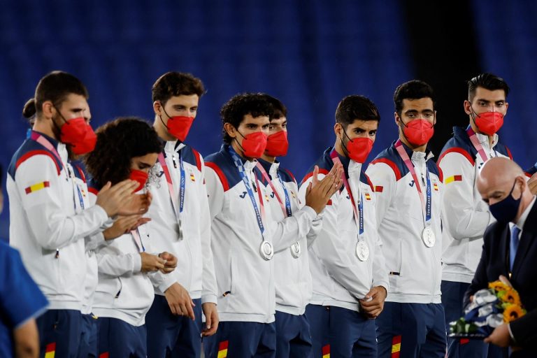 España, medalla de plata tras perder la final contra Brasil