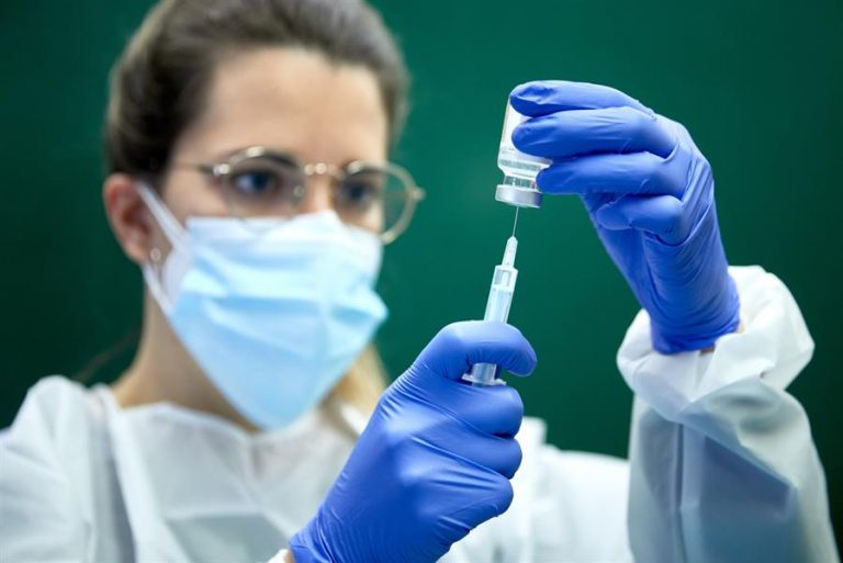 Los equipos de vacunación del SCS han administrado 2.751.276 dosis de vacunas contra la COVID19