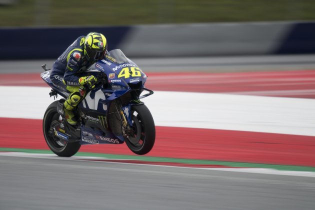 Valentino Rossi deja la competición tras 26 años en el campeonato del mundo de motociclismo
