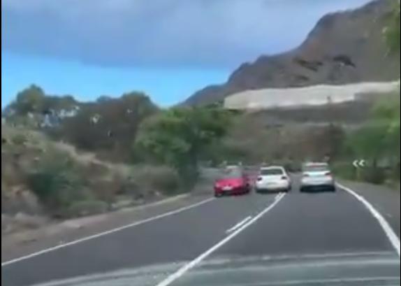 Identifican a un conductor temerario a través de un vídeo en las redes