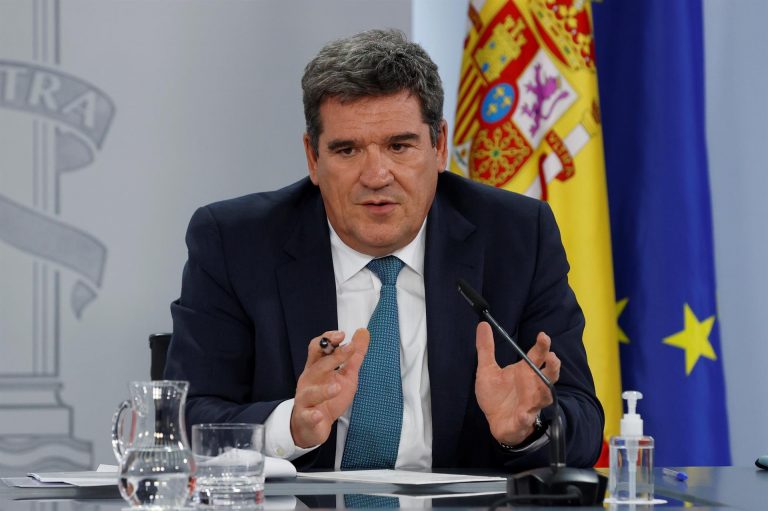 Los ERTE se prolongarán hasta el 28 de febrero vinculados a la formación
