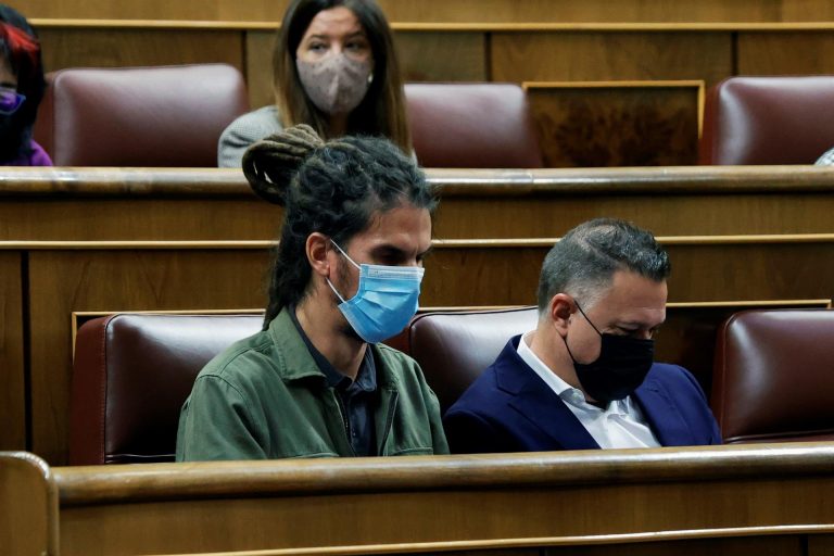 Alberto Rodríguez recurre ante el Constitucional la decisión de «privarle» de su escaño