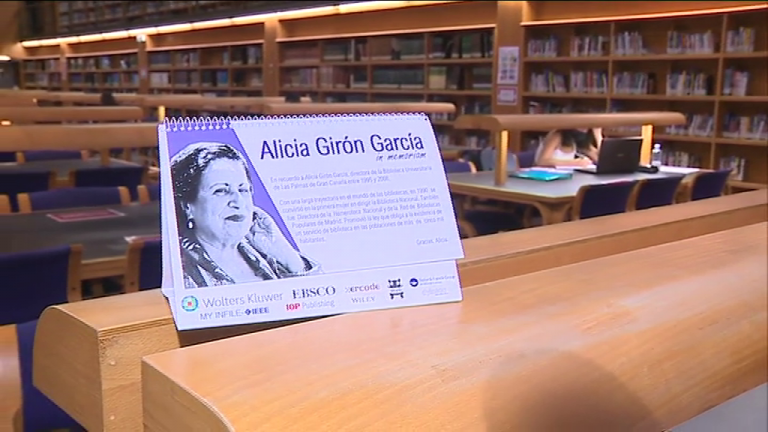 Homenaje a Alicia Girón, en el Día Internacional de las Bibliotecas