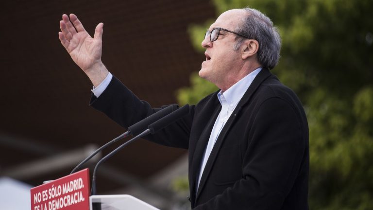 “El reparto de menores migrantes no debe seguir sólo el camino de la solidaridad”, avisa el Defensor del Pueblo