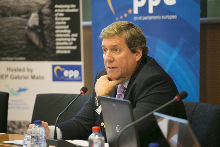 Mato aboga por un mayor apoyo para las RUP por fenómenos volcánicos