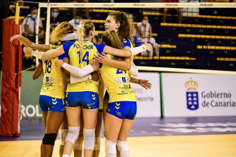 El Gran Canaria Urbaser se lleva el derbi canario en la primera jornada