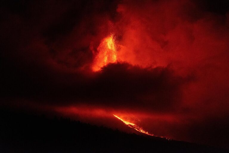 La explosividad del volcán de La Palma es de 2 en una escala del 0 al 8