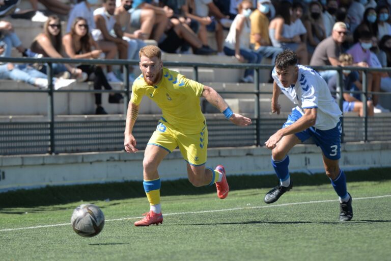 El empate sin goles en el derbi no alivia a Tamaraceite y Las Palmas Atlético