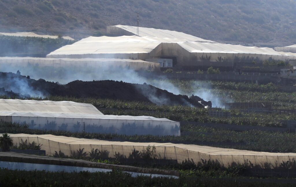La llegada al mar de la colada de La Laguna obligará a reforzar la protección