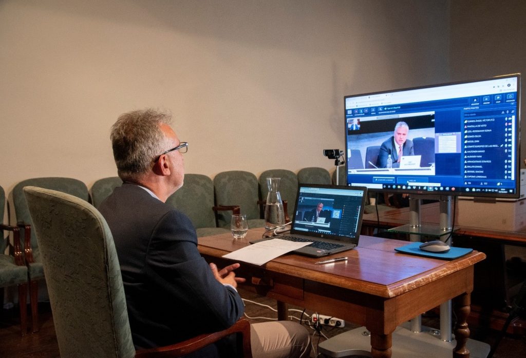 Torres reclama "sensibilidad" y fondos a la UE para afrontar el "mayor desastre" de la historia de Canarias