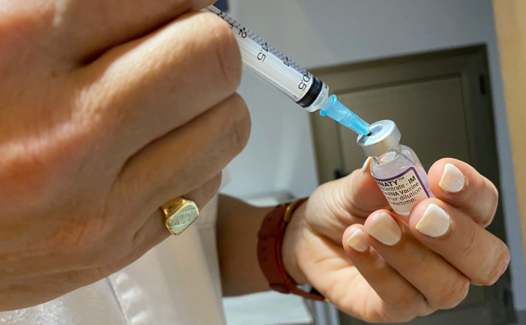 Canarias notifica 4.087 nuevos casos de Covid-19 y nueve fallecimientos