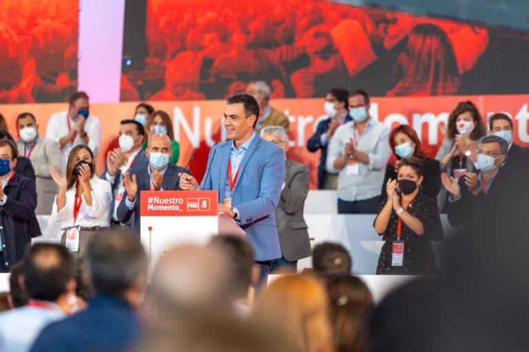 Sánchez anuncia 100 millones más para paliar la subida de la luz