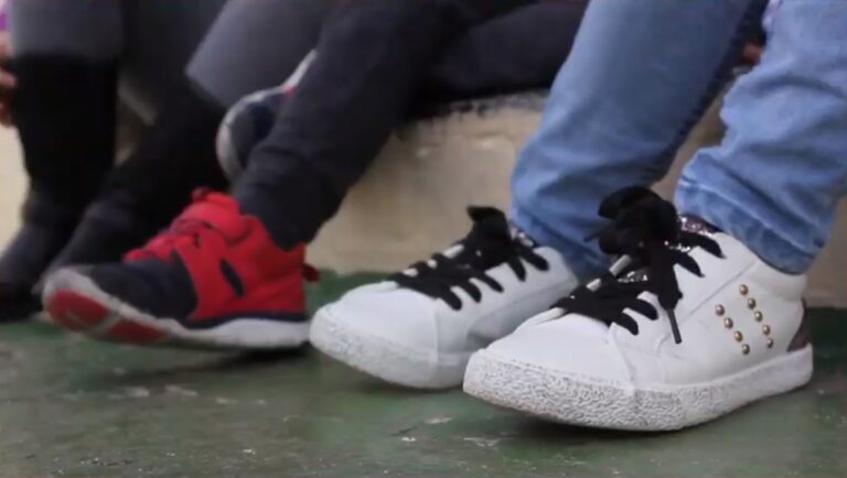 ‘Noche de reportajes’ aborda el acoso escolar