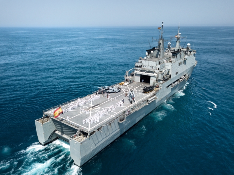 Un buque de la Armada trasladará a los agricultores a los cultivos