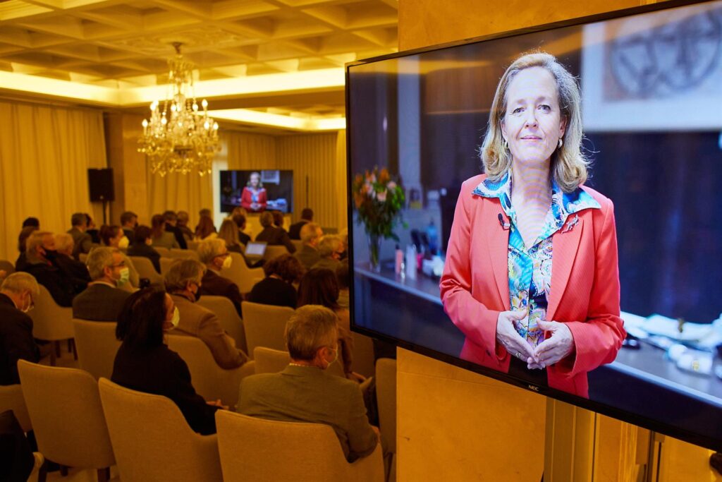 Nadia Calviño ha afirmado que España será en 2022 un motor de crecimiento europeo. Lo ha hecho en la Reunión de Economía de S'Agaró 