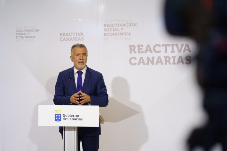 Rechazada la querella contra Ángel Víctor Torres por exigir el certificado COVID