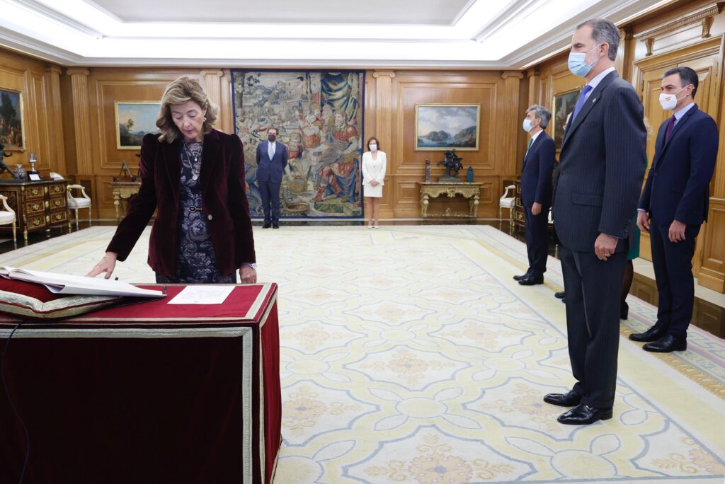Los nuevos magistrados del TC prometen o juran sus cargos ante Felipe VI