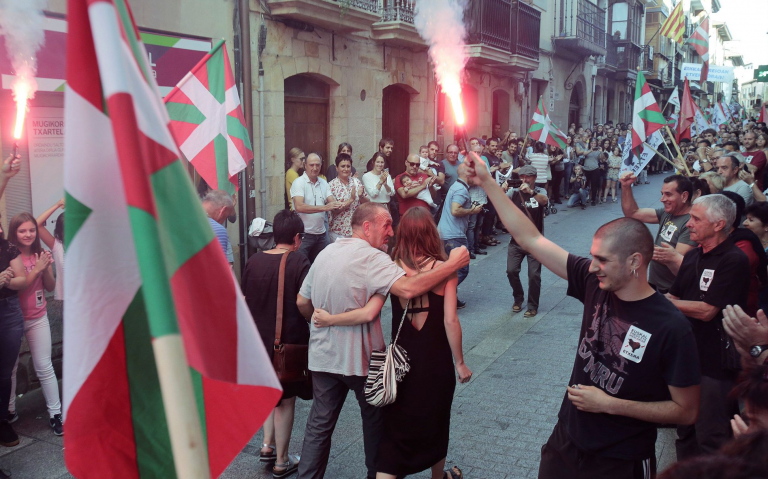 Los presos de ETA se comprometen a acabar con los recibimientos públicos