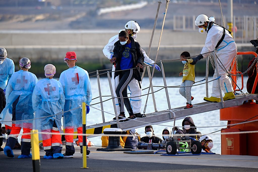 Menores extranjeros no acompañados. Imagen: Rescate de migrantes. 