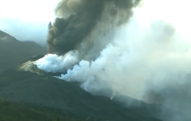 El volcán ha emitido en 59 días tanto SO2 como los 28 países de la UE en 2019
