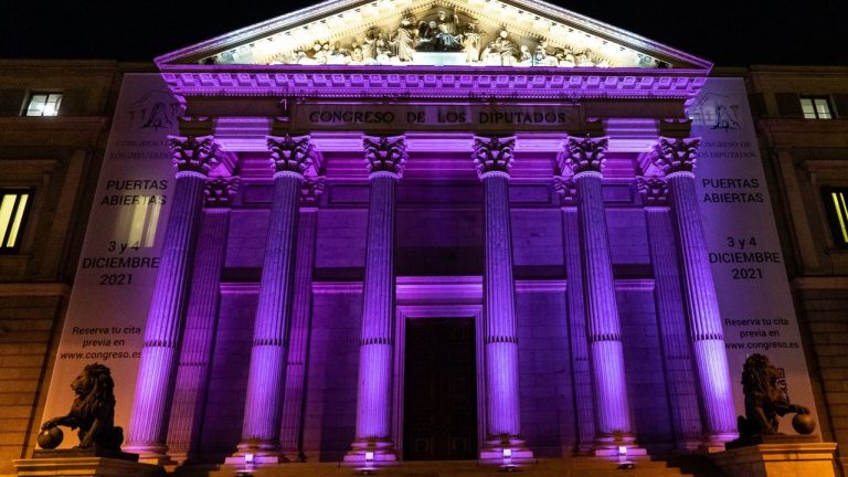 Sánchez reivindica lucha contra la violencia machista como cuestión de Estado