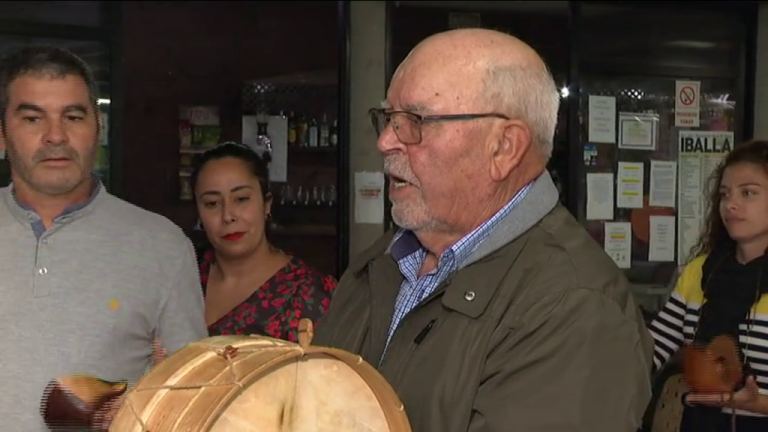 Isidro Ortiz, 91 años de maestría y pedagogía en defensa del Silbo