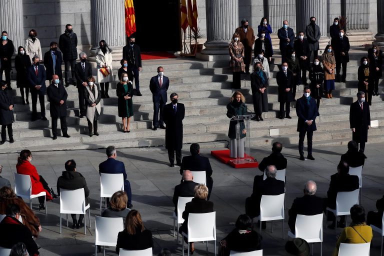 El Congreso celebra en la calle y sin público el 43 aniversario de la Constitución