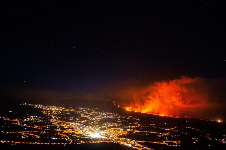 El volcán continuará expulsando gases incluso cuando llegue a su fin