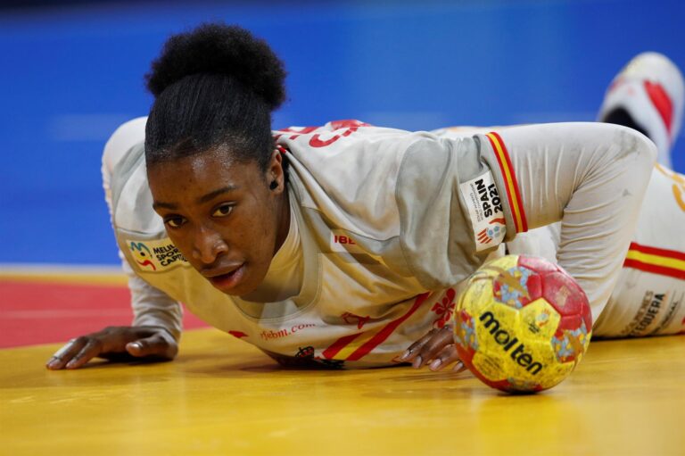 Las «Guerreras» quieren despedirse de «su» Mundial con un brillante bronce