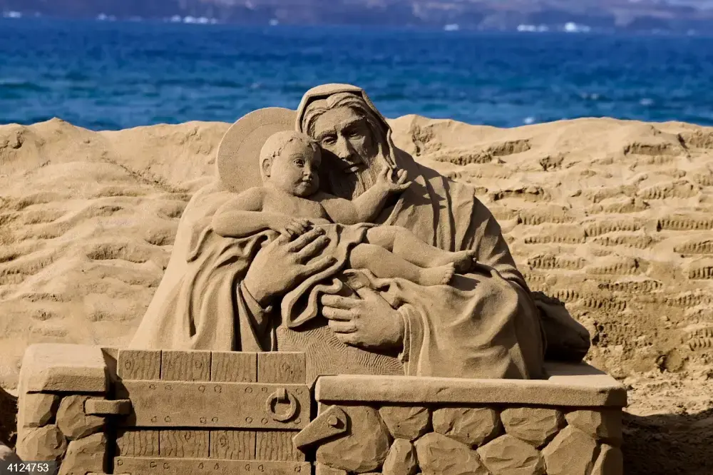 El Belén de Arena de Las Canteras abre sus puertas